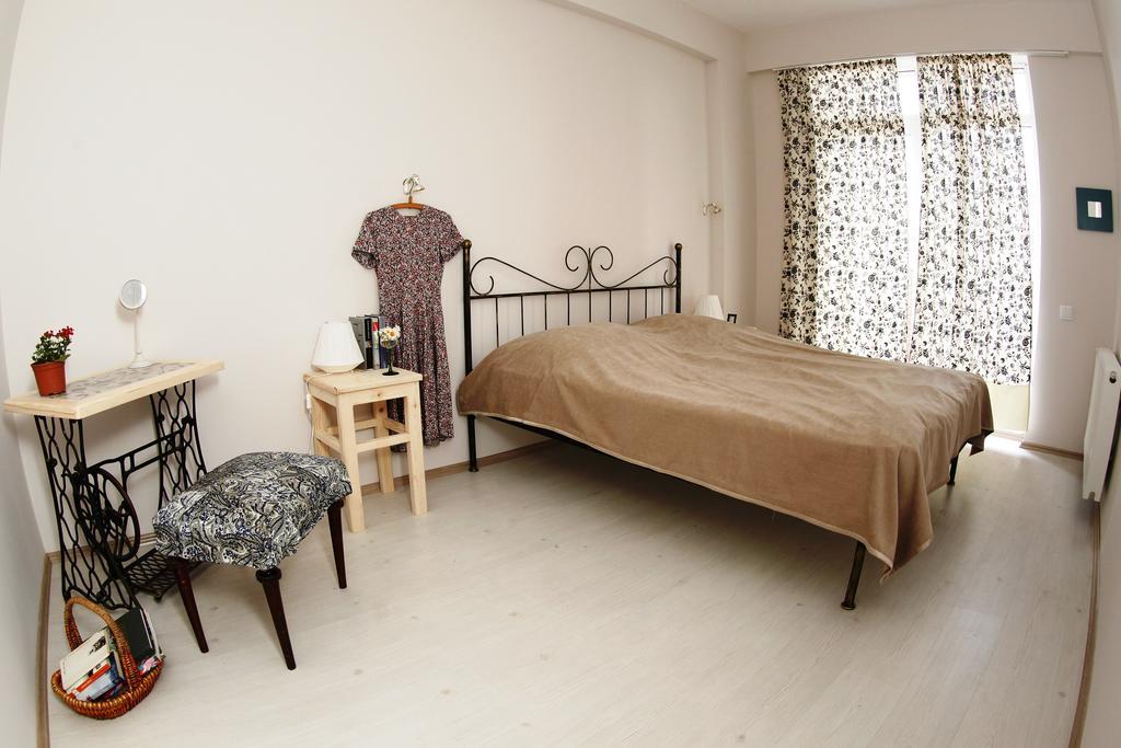 My House Is Your Hotel ティビリシ 部屋 写真